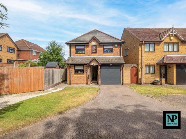 House for sale in Kettlebrook, Staffordshire