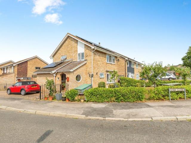 House for sale in Cliffe Woods