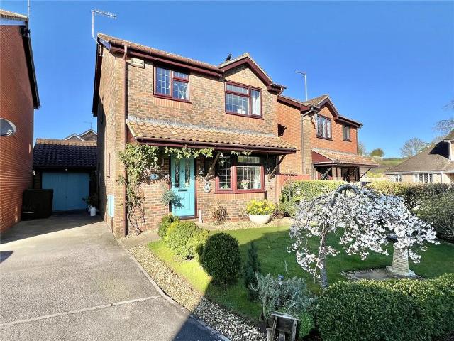 House for sale in Pimperne