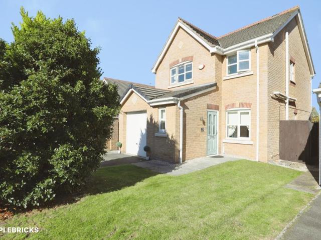 House for sale in Deysbrook, Calderstones