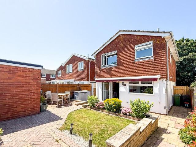 House for sale in Hamlands, Eastbourne
