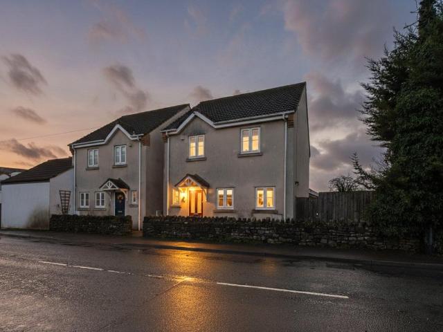 House for sale in Olveston, Lower Morton