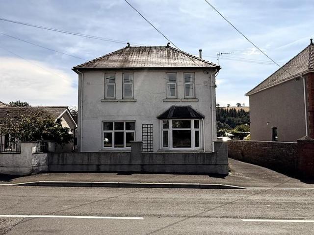 House for sale in Llandovery, Wales