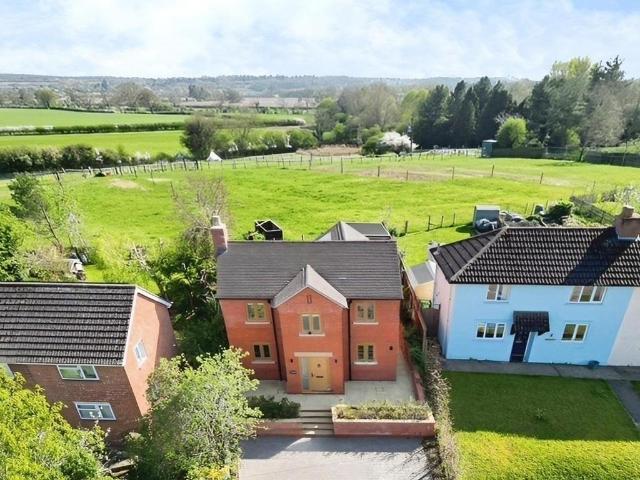 House for sale in Alderminster, Warwickshire