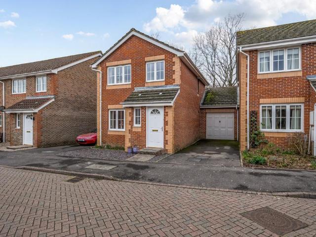 House for sale in Fareham, Hampshire
