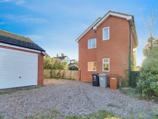 House for sale in Hammond Street