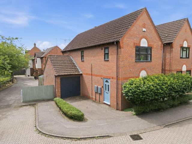 House for sale in Old Wolverton, Milton Keynes