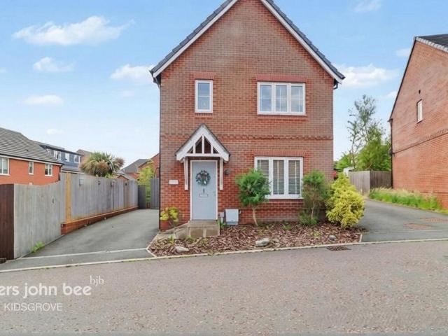 House for sale in Tunstall, Stoke-on-Trent