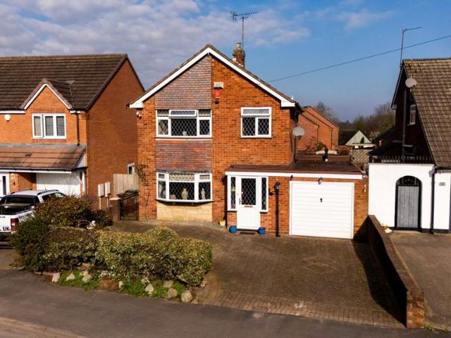 House for sale in Shelfield, Walsall