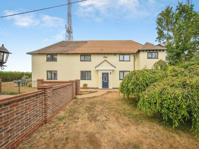 House for sale in Chelmondiston, Suffolk