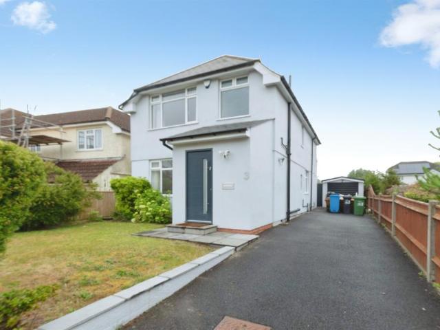 House for sale in Alder Hills, Poole