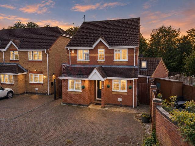 House for sale in Merefield, Far Cotton