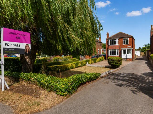 House for sale in Woodmansey, Beverley