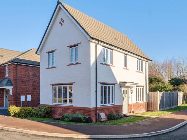 House for sale in Wheatpieces, Pamington