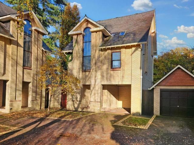 House for sale in Trafford Park, Greater Manchester