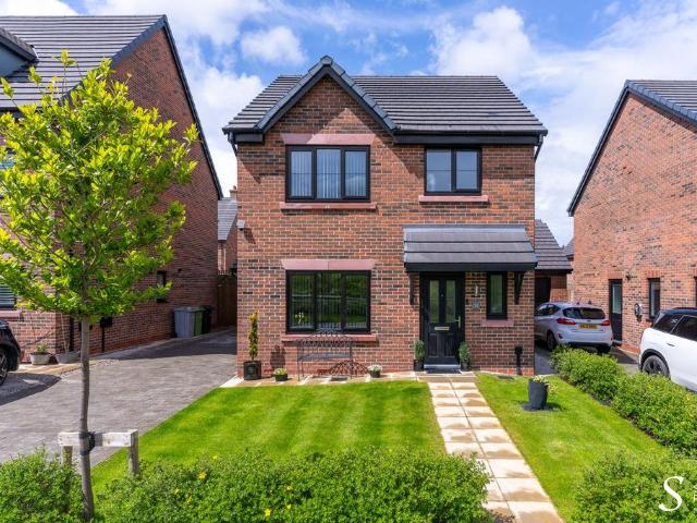 House for sale in Knutsford