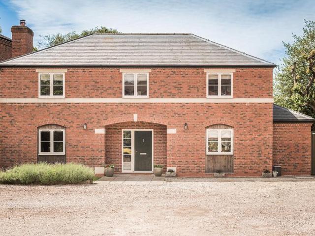 House for sale in Lichfield, Boley Park