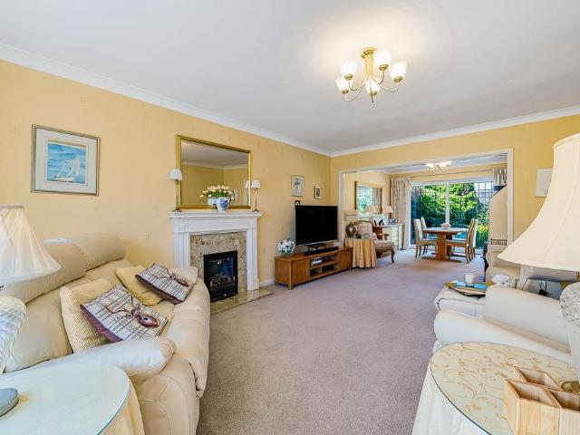 House for sale in Highfield, Pouchen End