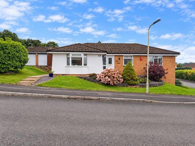 House for sale in Llantwit Fardre, Wales