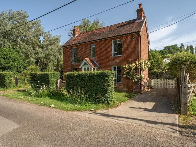 House for sale in Waltham Chase, Hampshire