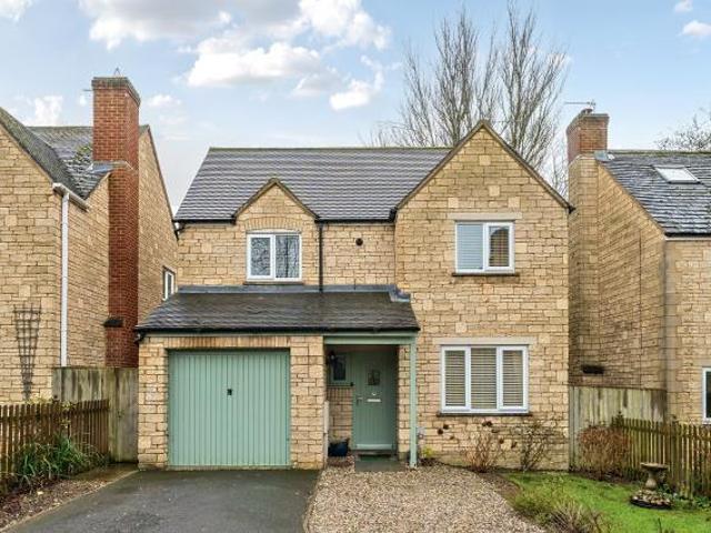 House for sale in Black Bourton, Oxfordshire