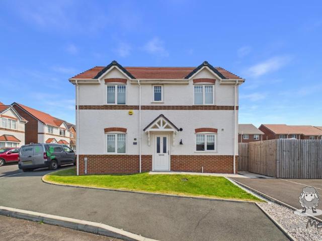 House for sale in Worsley Brow, St Helens