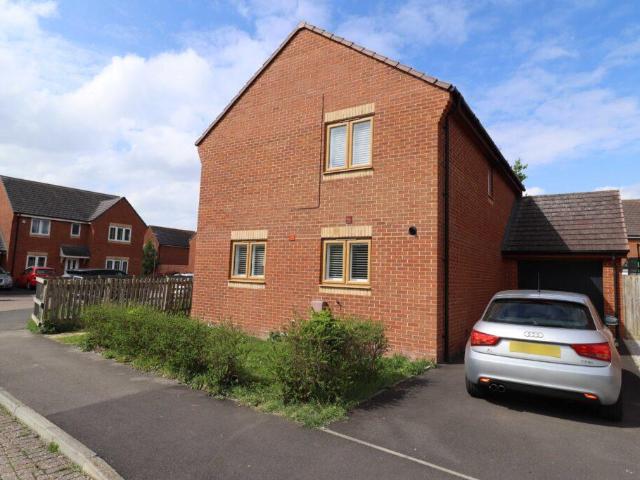 House for sale in Spring Vale, Hampshire