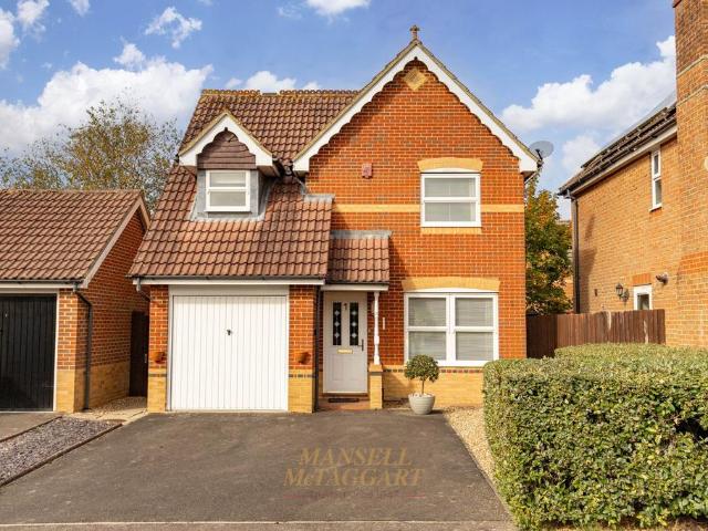 House for sale in Maidenbower, Crawley