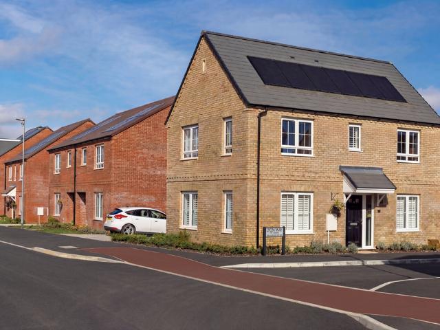 House for sale in Bearwood, Poole