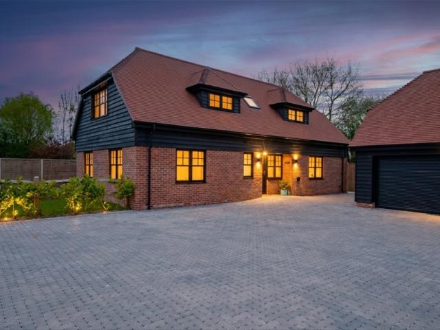 House for sale in Aldingbourne, Clapham