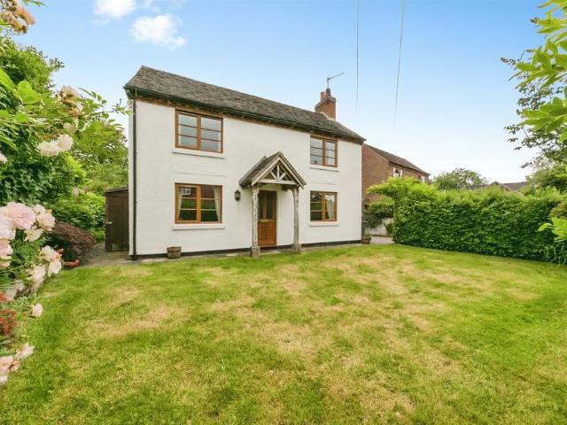 House for sale in Beamhurst, Staffordshire