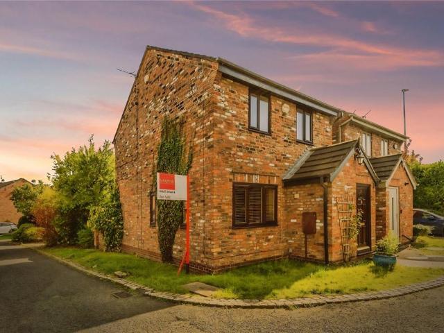 House for sale in Wilmslow