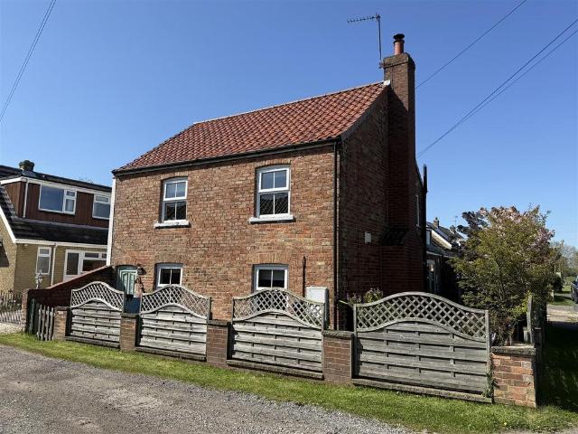 House for sale in Newport, East Riding Of Yorkshire