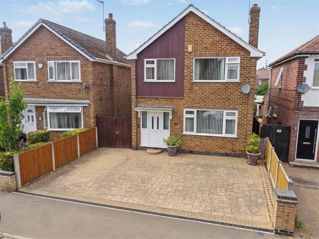 House for sale in Attenborough, East Midlands
