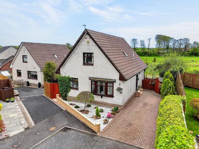 House for sale in Crosshouse, Scotland
