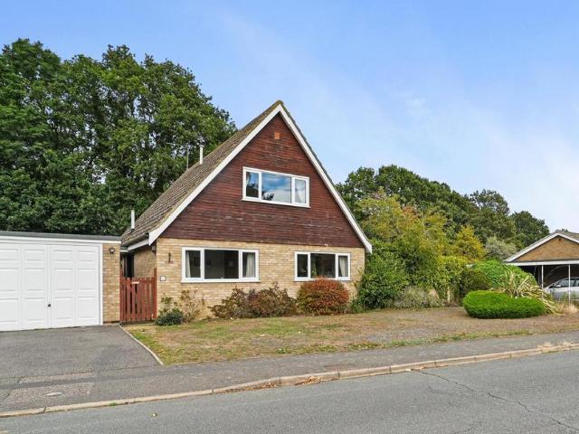 House for sale in Tattingstone, Chelmondiston
