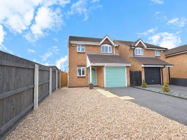 House for sale in Wybers Wood, Bradley