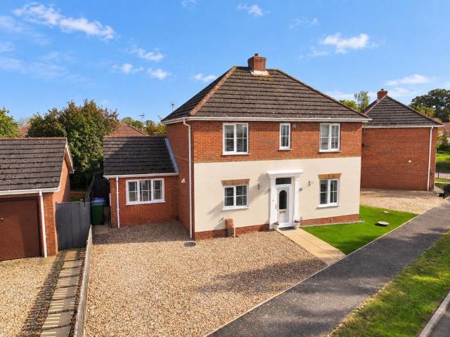 House for sale in Sutterton, Boston