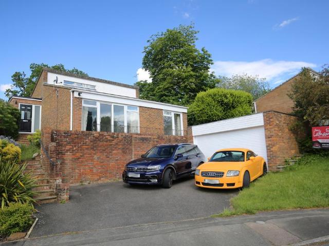 House for sale in Leighton-Linslade, Linslade