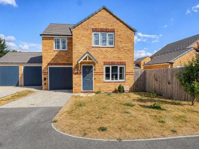 House for sale in Winterton, North Lincolnshire