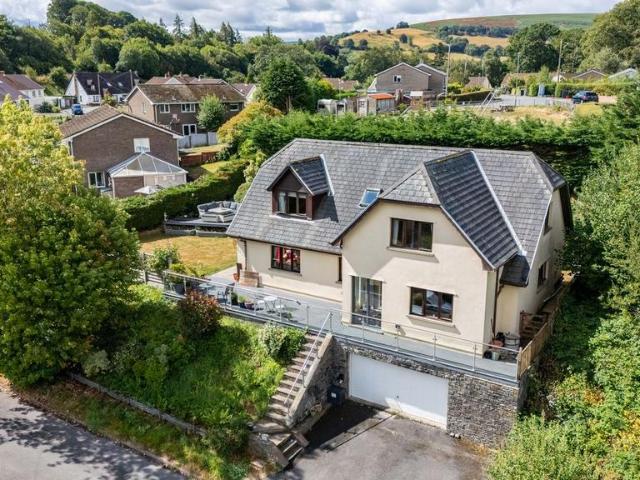 House for sale in Sennybridge, Wales