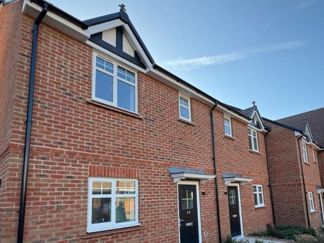 House for sale in Amen Corner, Binfield