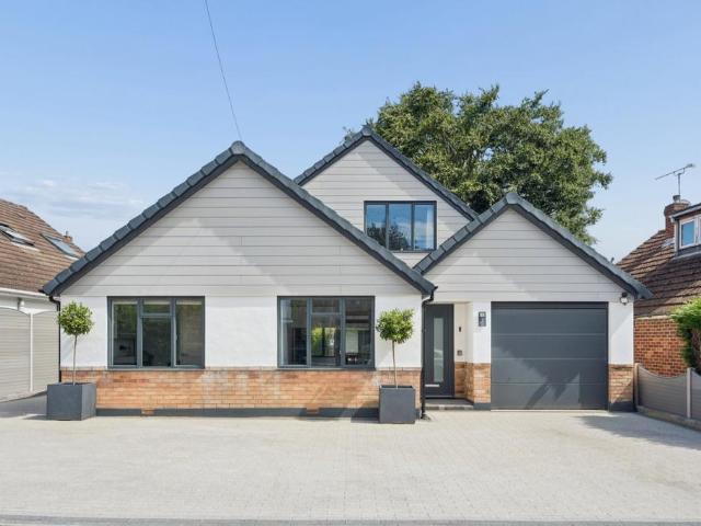 House for sale in Chalfont St. Peter, Denham