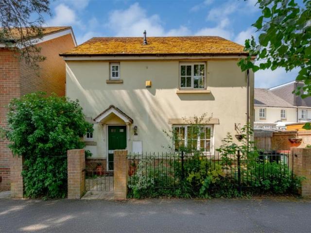 House for sale in Glynde, West Sussex