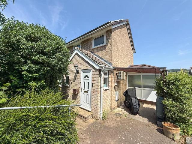 House for sale in Oughtibridge, South Yorkshire