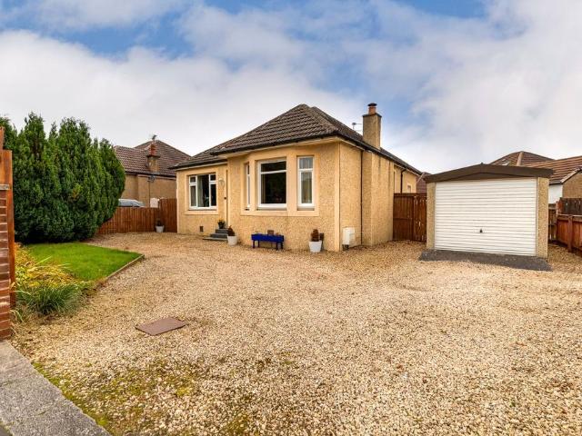 House for sale in Sheddens, Clarkston