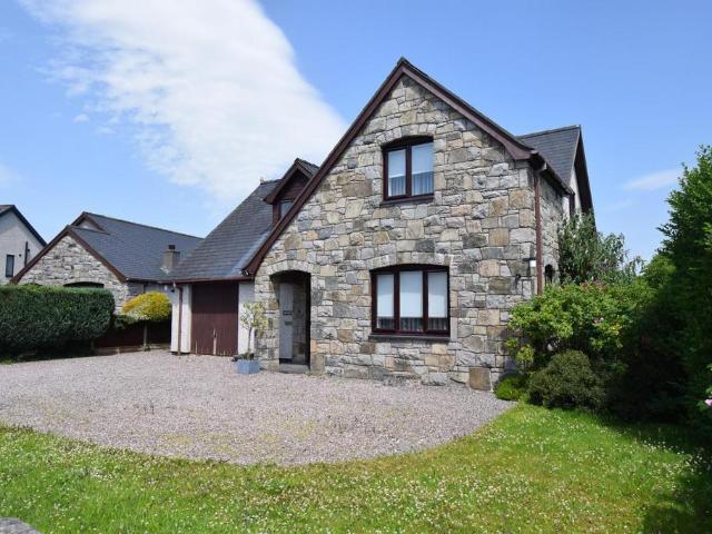 House for sale in Bala