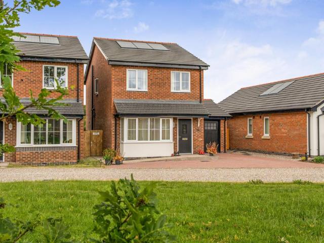 House for sale in Sarn, Wales