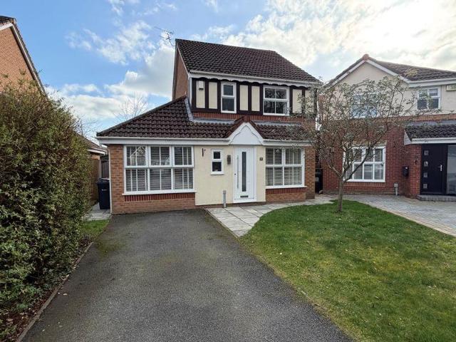 House for sale in Stanney Oaks, Rossmore