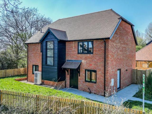 House for sale in Sandown Park, Kent